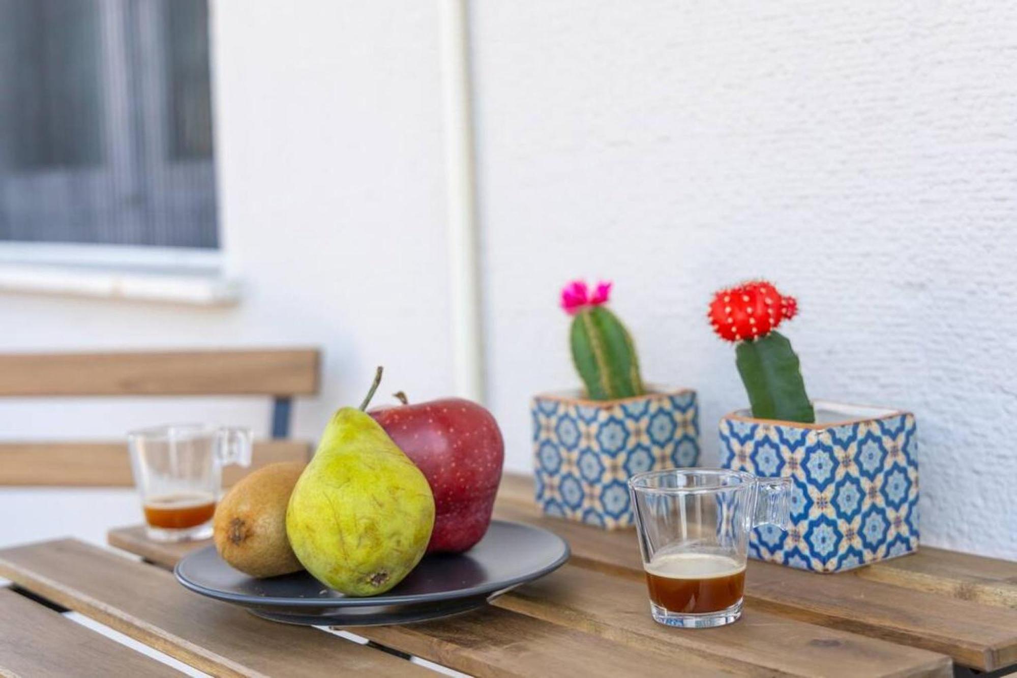 Appartamento Koukaki Lux 2Bd 1Master Ap Next To Acropolis Atene Esterno foto