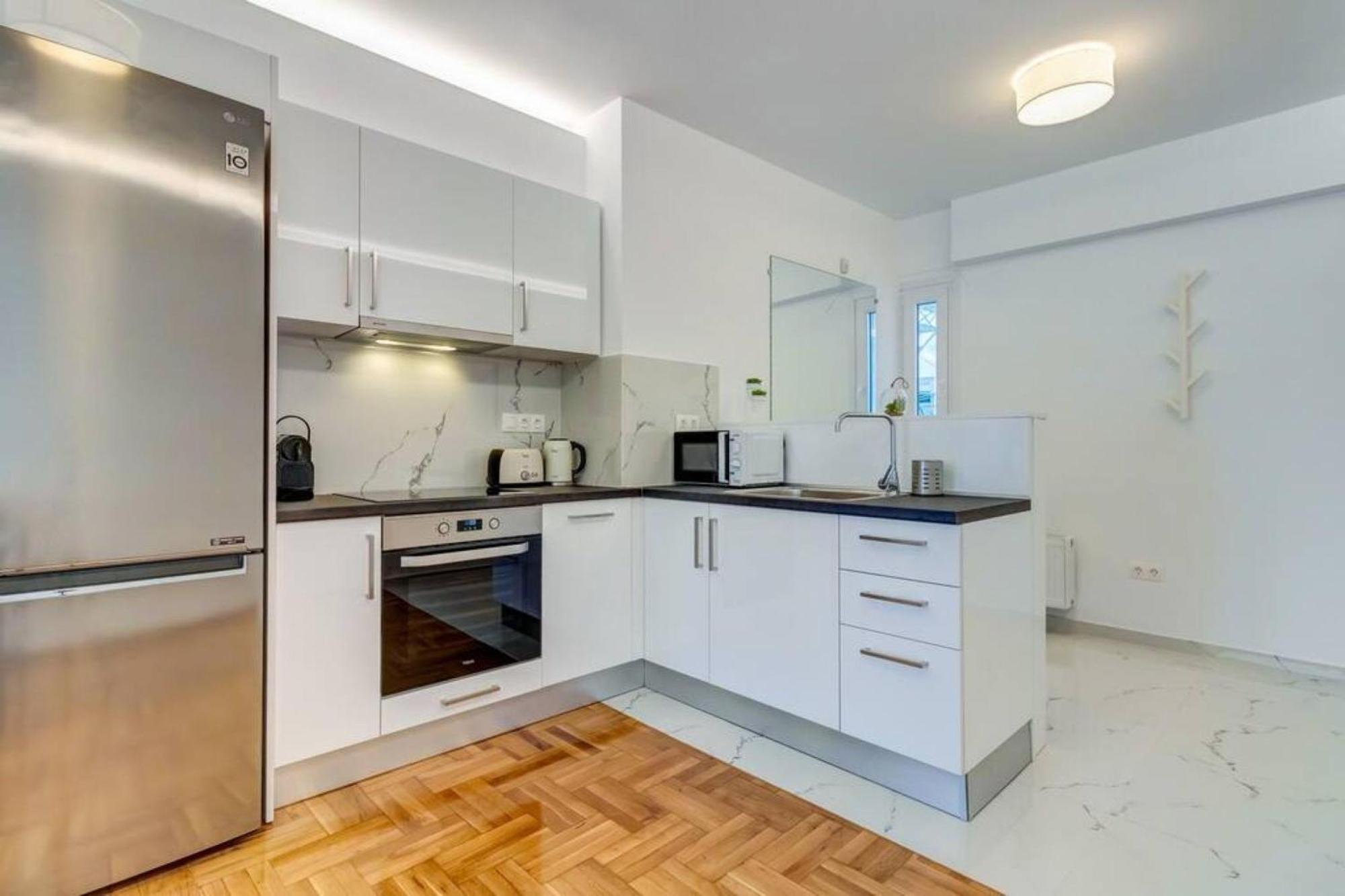 Appartamento Koukaki Lux 2Bd 1Master Ap Next To Acropolis Atene Esterno foto